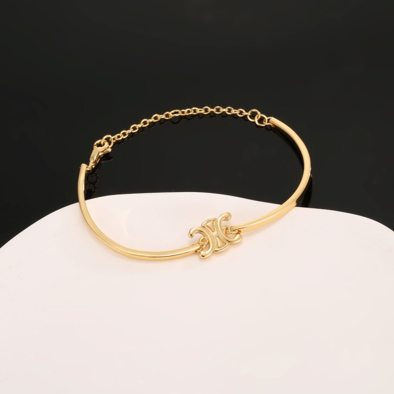 Ce1i*e bracelets